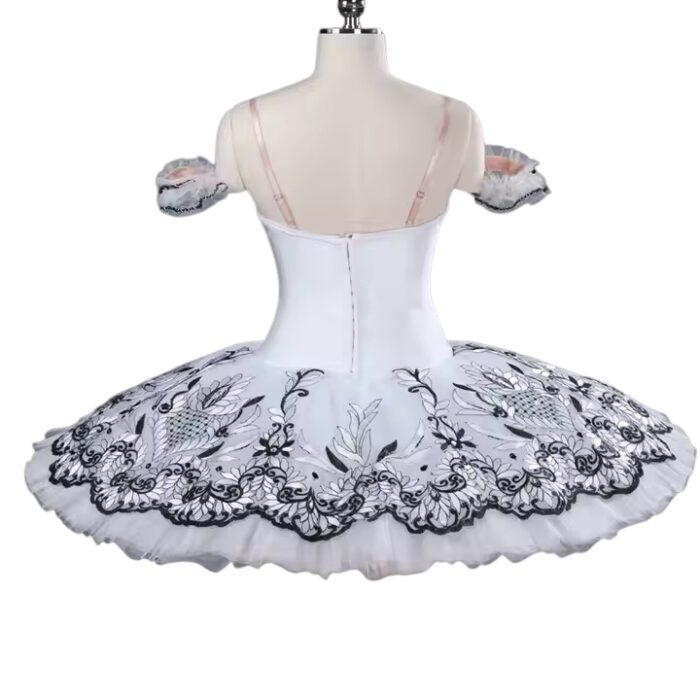 White and Black Tutu - Image 4